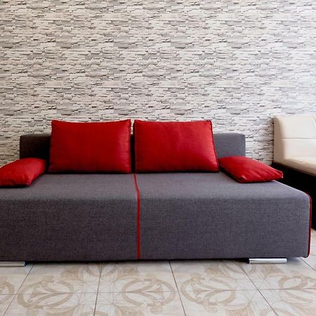 קייב 088 Apartment Near Airport Zhulyan מראה חיצוני תמונה